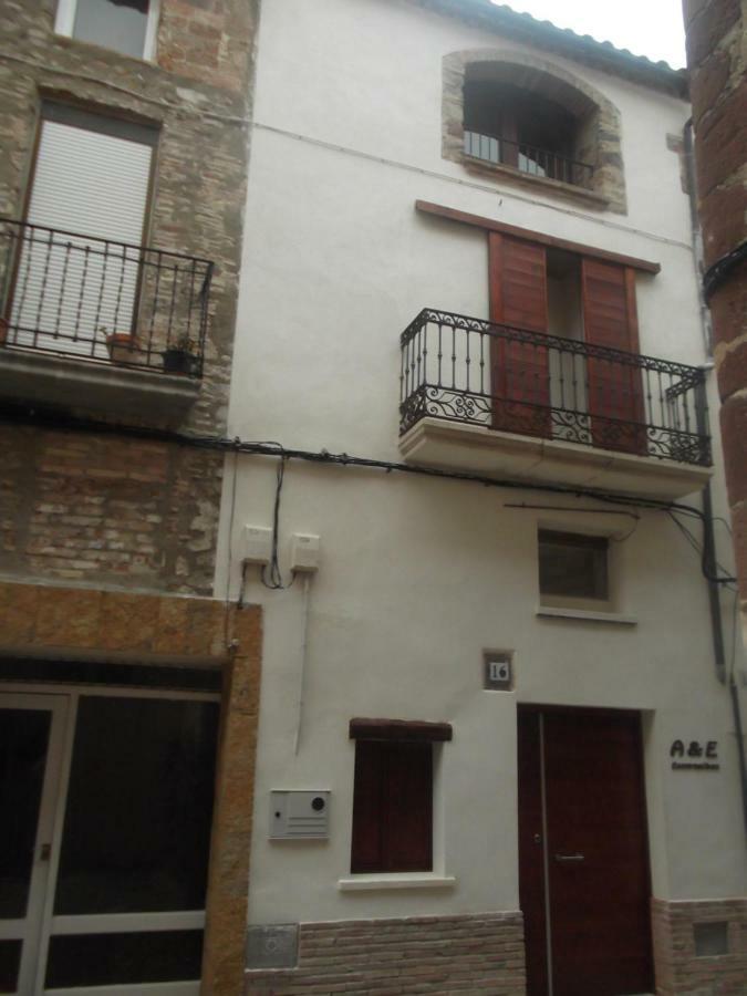 A&E.Escornalbou Bed & Breakfast Vilanova de Escornalbou Exterior photo